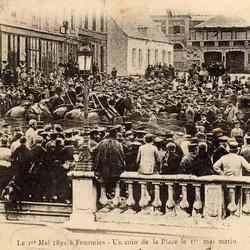 Le 1er Mai 1891 à Fourmies - Un coin de la place le 1er Mai matin